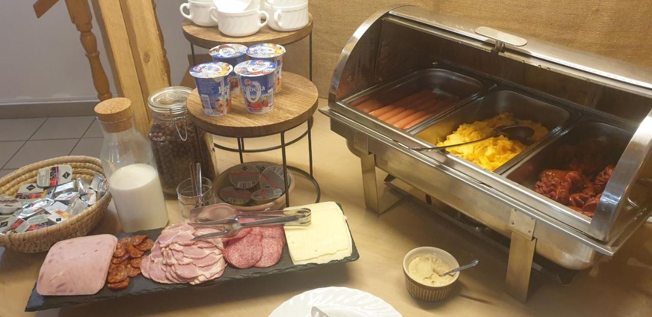 فندق Forro Fogado & Bauer Bistro Roszke المظهر الخارجي الصورة